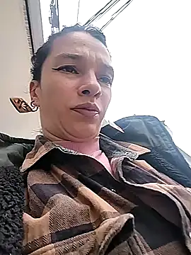 rebekka simpson online show from 01-06-26, 03:38