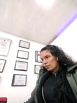 Snapshot of rebekka_simpson chatting on 02-14-25, 05:25 rebekka simpson online show from 02-14-25, 05:25