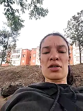 Snapshot of rebekka_simpson chatting on 10-06-25, 03:02 rebekka simpson online show from 10-06-25, 03:02