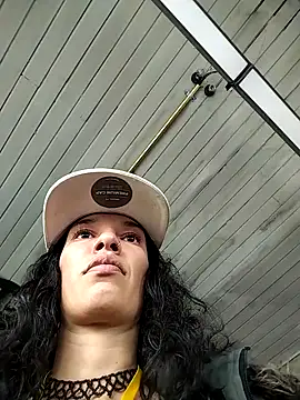 Snapshot of rebekka_simpson chatting on 03-02-25, 06:35 rebekka simpson online show from 03-02-25, 06:35