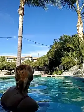 allissonw13 online show from 03-12-26, 11:20