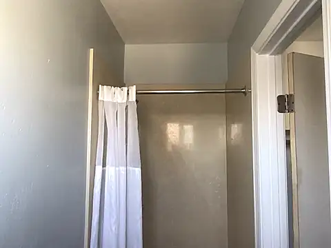 allissonw13 online show from 03-26-26, 04:05