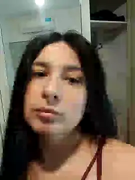 Snapshot of Bigyummmzul chatting on 12-28-24, 12:36 Bigyummmzul online show from 12-28-24, 12:36