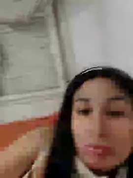 Snapshot of Bigyummmzul chatting on 01-28-25, 03:57 Bigyummmzul online show from 01-28-25, 03:57