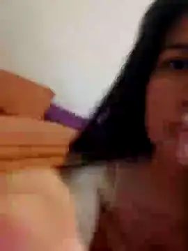 Snapshot of Bigyummmzul chatting on 01-01-25, 01:58 Bigyummmzul online show from 01-01-25, 01:58