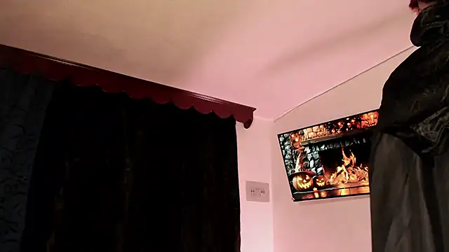 Teo skinny online show from 10-31-25, 10:49