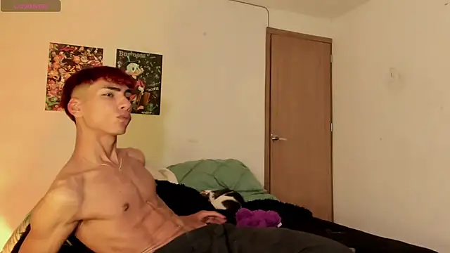 Snapshot of Teo_skinny chatting on 10-18-25, 07:16 Teo skinny online show from 10-18-25, 07:16