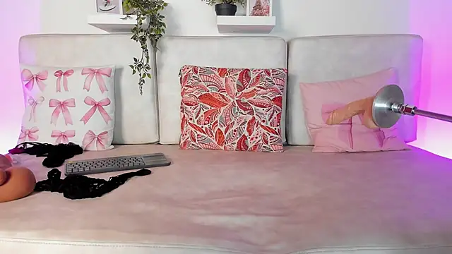 Malka Burning online show from 03-21-25, 02:28