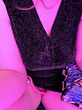 Snapshot of Afnane___charmouta chatting on 02-19-26, 07:33 Afnane charmouta online show from 02-19-26, 07:33