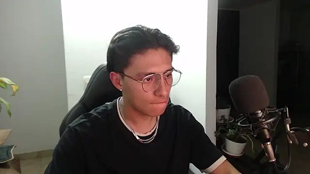 jay dimarco2 online show from 12-17-25, 04:39