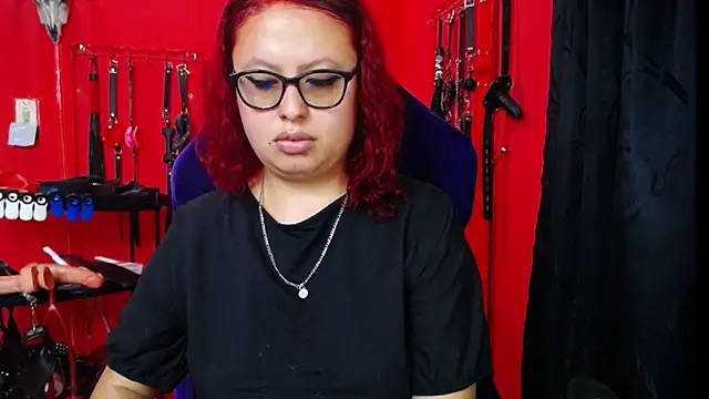 Snapshot of slave_Rubi chatting on 05-19-26, 02:35 slave Rubi online show from 05-19-26, 02:35