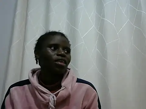 Snapshot of hottgirlval chatting on 06-18-26, 05:40 hottgirlval online show from 06-18-26, 05:40