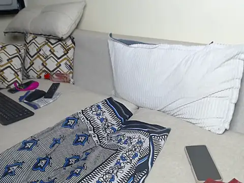 sweet essin online show from 02-13-26, 06:08