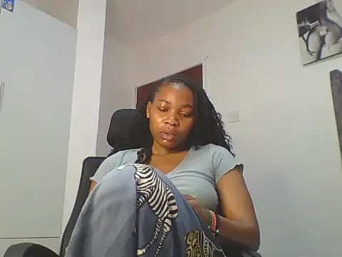 Snapshot of _Becky002 chatting on 06-16-26, 07:08 Becky002 online show from 06-16-26, 07:08