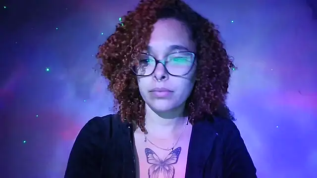 Snapshot of lizza_monroe chatting on 10-09-25, 02:01 lizza monroe online show from 10-09-25, 02:01