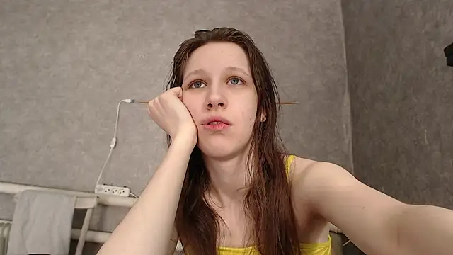 ur kitty   online show from 05-28-26, 11:27