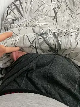 Snapshot of Alexx_x34 chatting on 01-25-25, 11:54 Alexx x34 online show from 01-25-25, 11:54