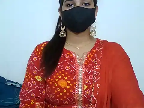 Snapshot of sparkling_queen chatting on 03-10-25, 03:52 sparkling queen online show from 03-10-25, 03:52