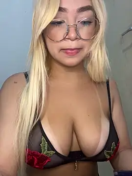 Ninfetinha   online show from 03-01-26, 01:38