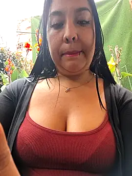 Bella keny online show from 05-19-26, 06:37