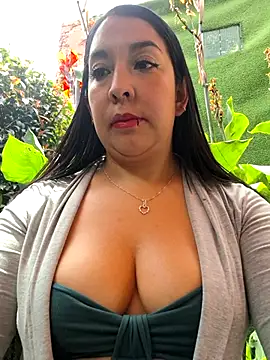 Bella keny online show from 03-05-26, 04:14