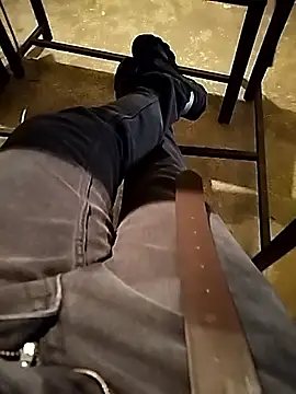 Snapshot of A_man_in_public chatting on 02-13-26, 12:16 A man in public online show from 02-13-26, 12:16