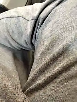 Snapshot of A_man_in_public chatting on 02-01-26, 11:19 A man in public online show from 02-01-26, 11:19