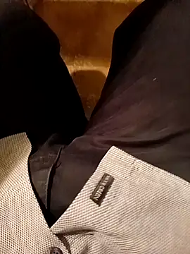 A man in public online show from 05-08-26, 11:47