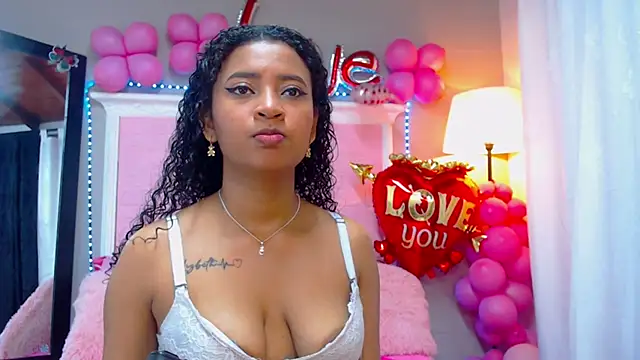 JessyZoe online show from 02-25-25, 01:43