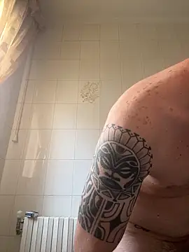 iltoscano95 online show from 09-14-25, 01:22