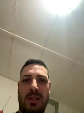 iltoscano95 online show from 10-06-25, 07:47