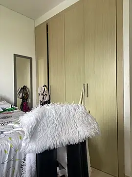 dakota le online show from 03-18-25, 01:55