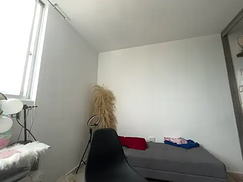 dakota le online show from 06-04-26, 02:55