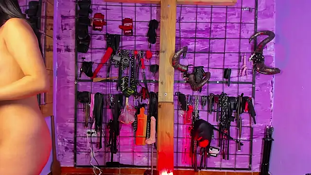 alexia aitanaa  online show from 01-14-26, 03:32