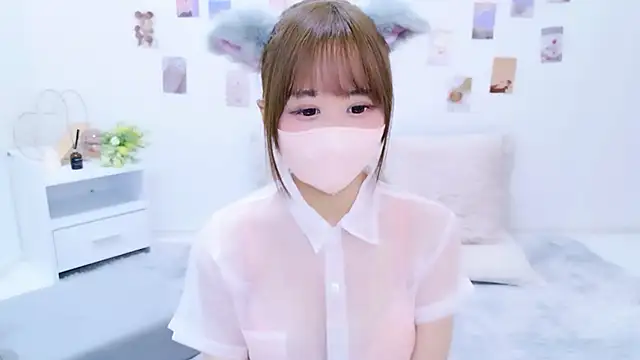 Snapshot of chihiro_ri chatting on 10-06-25, 09:54 chihiro ri online show from 10-06-25, 09:54