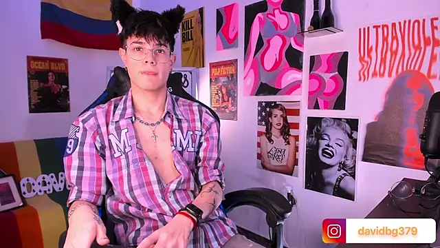 cinnamon boyxxx online show from 02-06-25, 01:49