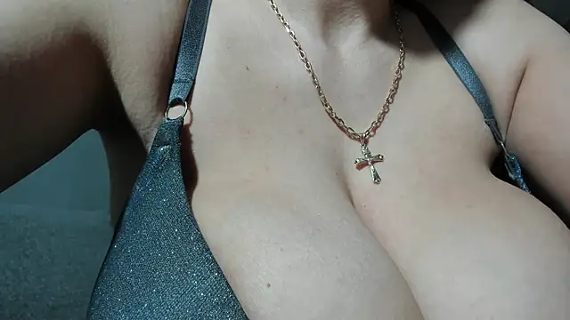 Snapshot of SexxyMeriem chatting on 02-25-25, 05:51 SexxyMeriem online show from 02-25-25, 05:51