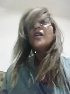 karmicQueen669 online show from 10-22-25, 01:05