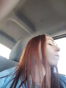 Genevieve143 online show from 11-11-25, 08:36