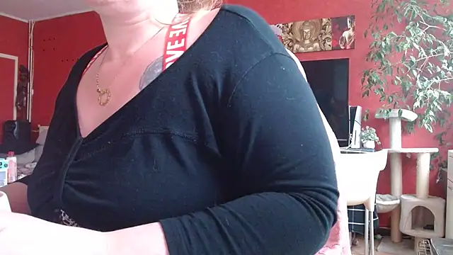 cruellaculdenfer67 online show from 02-27-26, 01:22