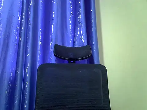 Snapshot of Seexy_nita chatting on 10-11-25, 05:30 Seexy nita online show from 10-11-25, 05:30