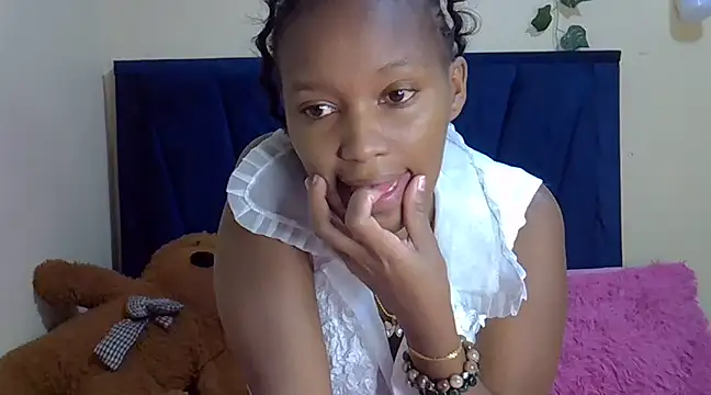 Snapshot of Seexy_nita chatting on 02-11-25, 06:51 Seexy nita online show from 02-11-25, 06:51