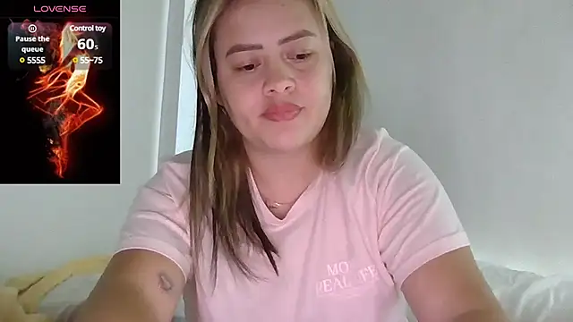 saramartinez1000 online show from 03-07-25, 12:01