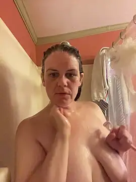 velvetta  online show from 10-28-25, 03:44