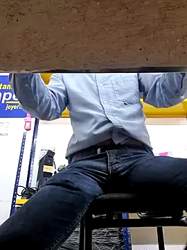 josehot151515 online show from 12-02-24, 04:15