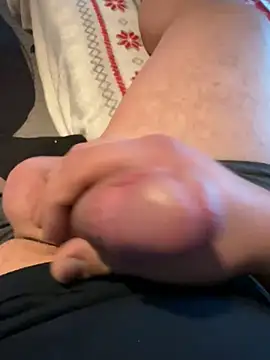 Sebastian24589 online show from 12-19-25, 11:56