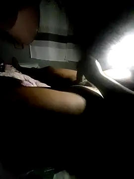 Snapshot of bliss8080 chatting on 09-19-25, 10:03 bliss8080 online show from 09-19-25, 10:03