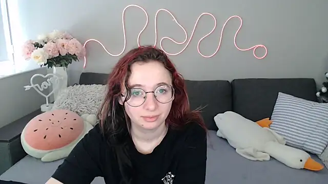 Snapshot of Mini_Diva chatting on 03-01-26, 09:31 Mini Diva online show from 03-01-26, 09:31