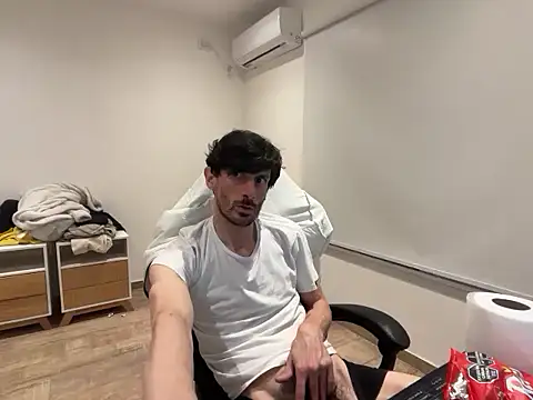 nicolaaaaas online show from 10-26-25, 01:50