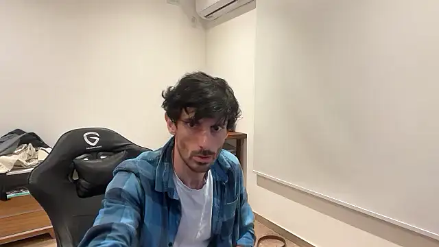 nicolaaaaas online show from 11-01-25, 11:09